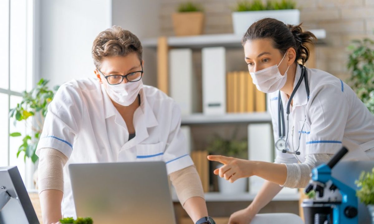 doctors-are-talking.jpg
